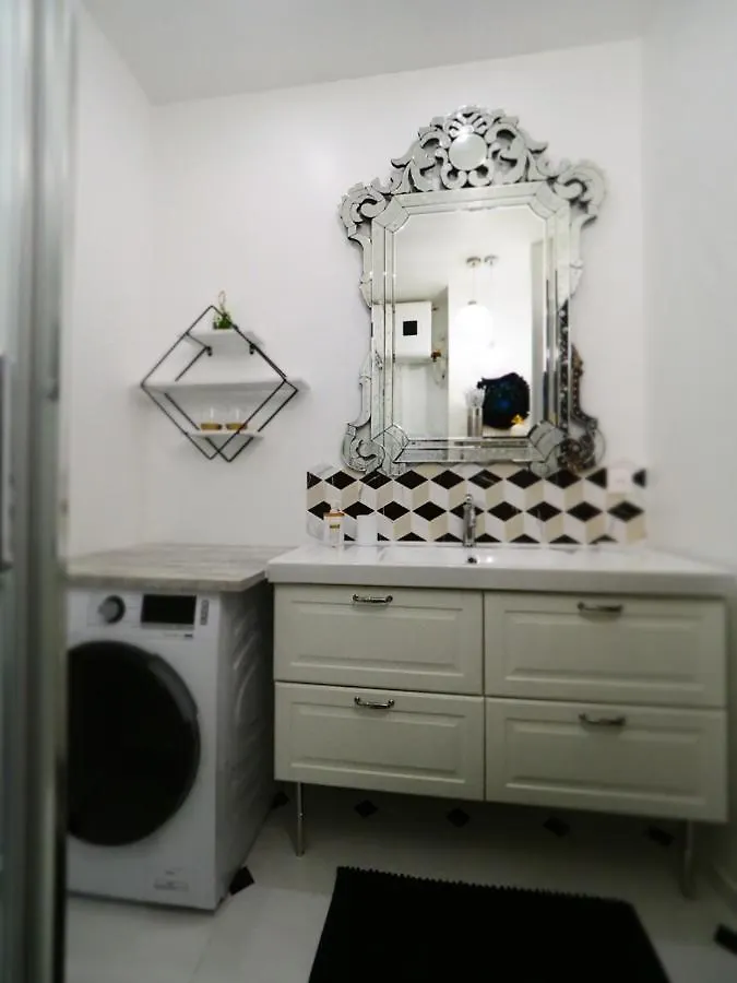 Le Palais Des Parcs - Chic - Centre Ville - Face Au Parc Vichy Appartement